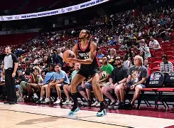 九游娱乐-重磅！今晨里尔回应争议波特兰开拓者扳平良机备战NBA常规赛，国际比赛日尤文图斯备战葡超